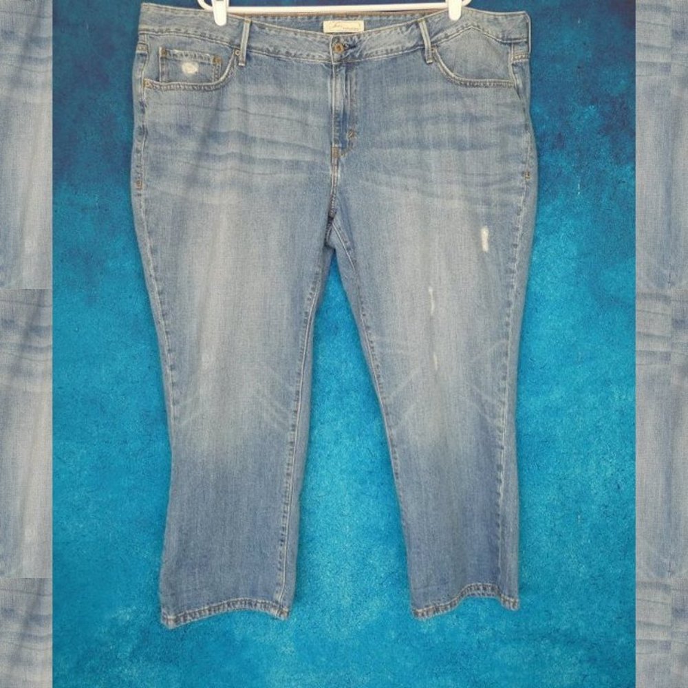 Levi’s Distressed Boyfriend Jeans Size 24M